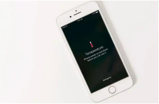 陈场镇苹果手机维修分享iPhone 手机发热如何快速降温 