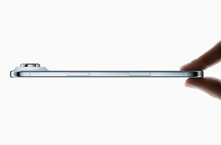 陈场镇苹果维修点分享iPhone 17 Air自动关机电源故障解析 